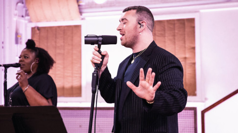 Xem Phim Sam Smith: Love Goes – Trực tiếp tại Abbey Road Studios